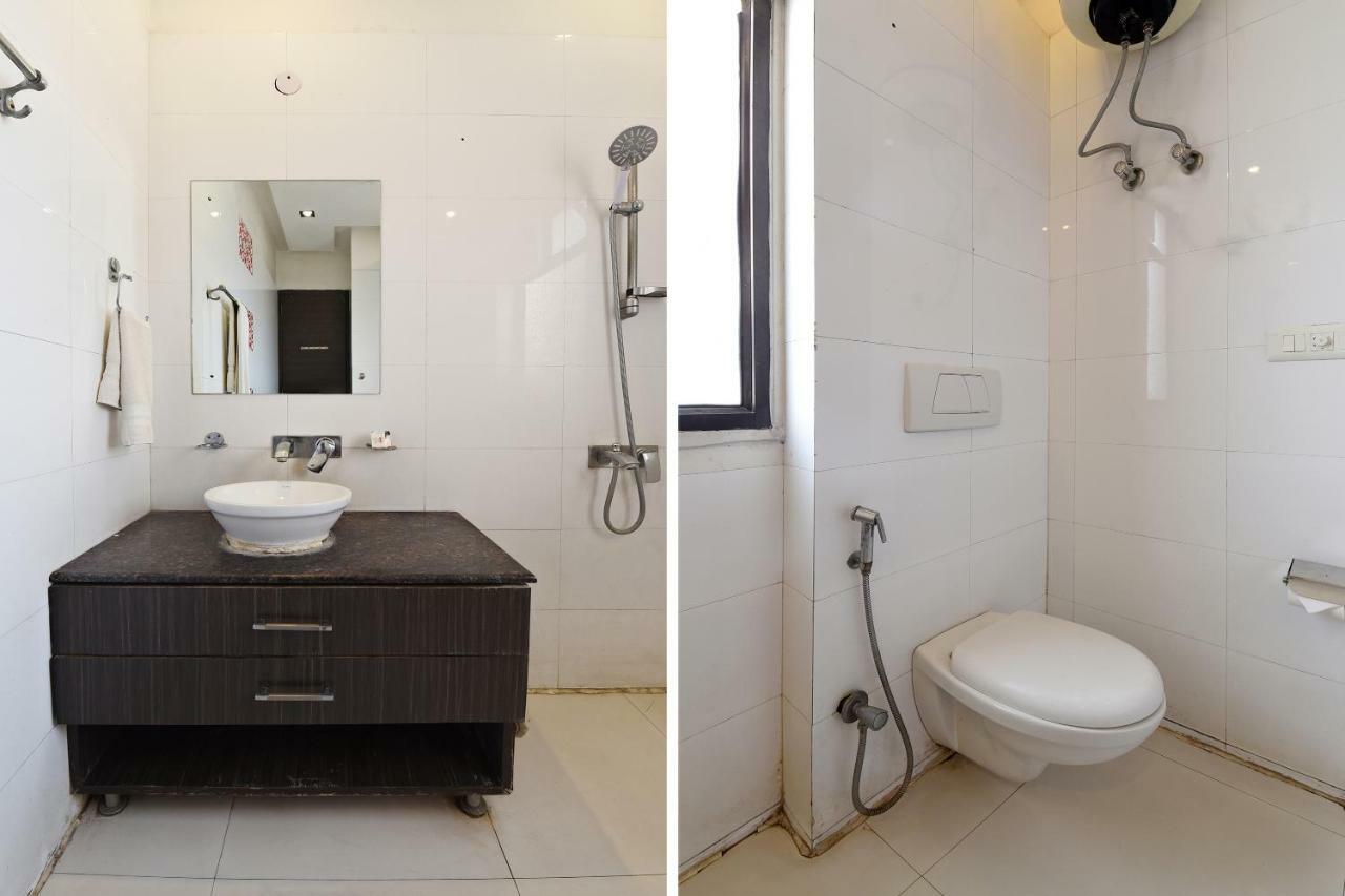 Oyo Flagship 387 Moulsari Avenue Hotel Гургаон Екстериор снимка