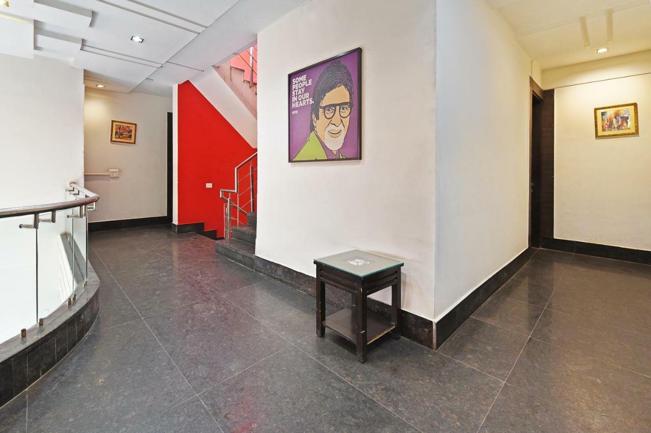 Oyo Flagship 387 Moulsari Avenue Hotel Гургаон Екстериор снимка